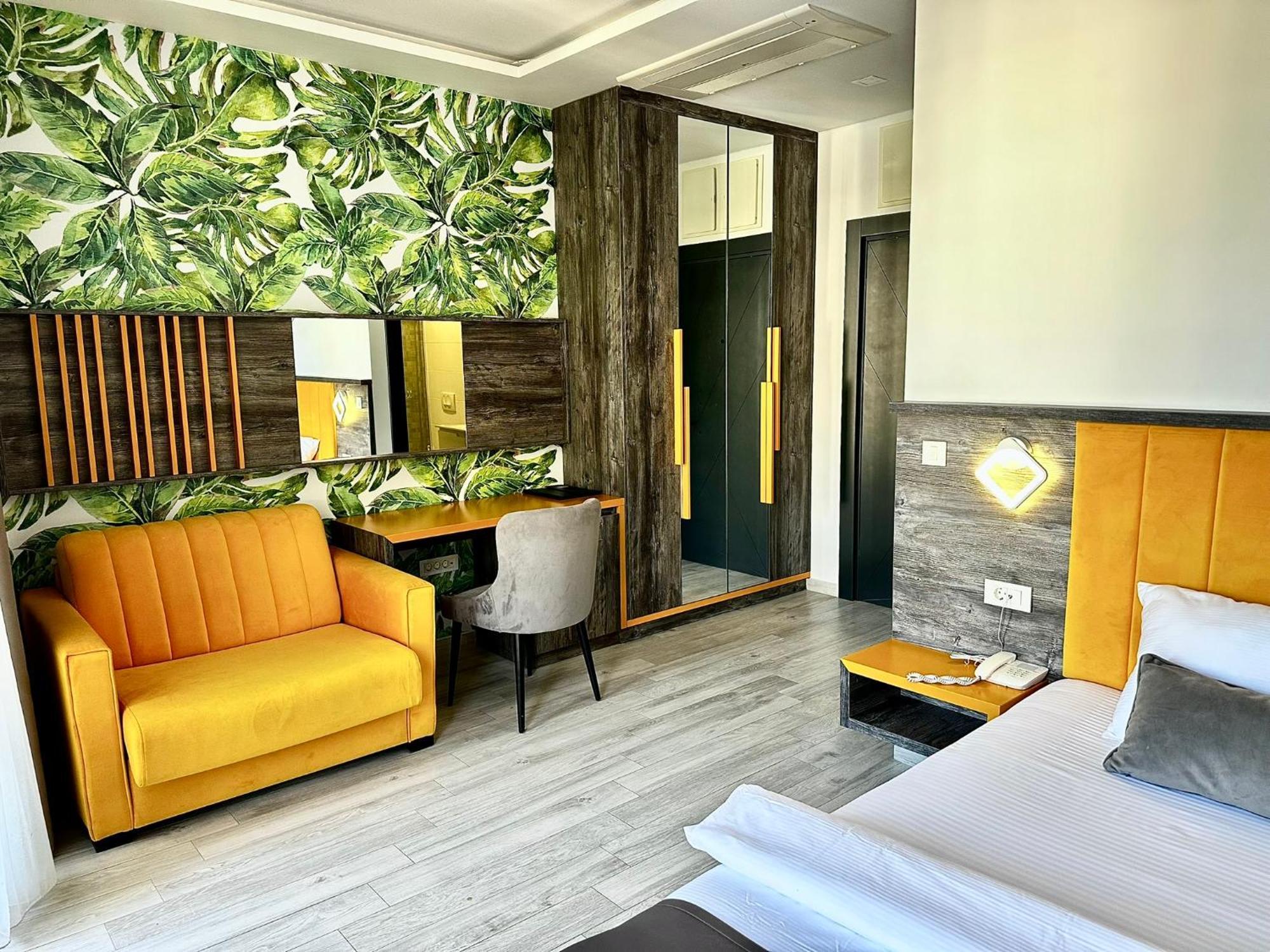 Hotel Del Medio Сутоморе Екстериор снимка